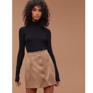 Aritzia Wilfred Free Suede Skirt